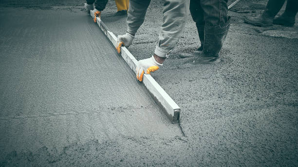 Best Concrete Sealing and Maintenance in St Francis, WI